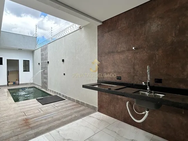 Imagem 12: Casa com Piscina!