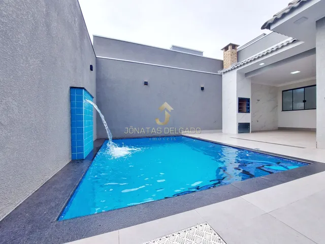 Imagem: Casa com piscina e 2 suítes no Jardim Munique