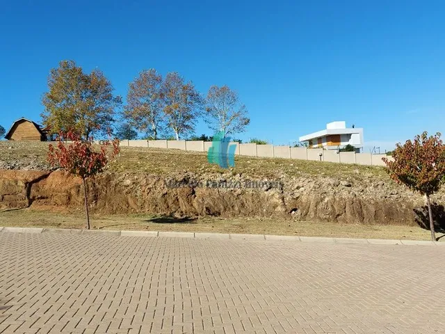 Imagem: Terreno À Venda no Bairro Vale dos Vinhedos
