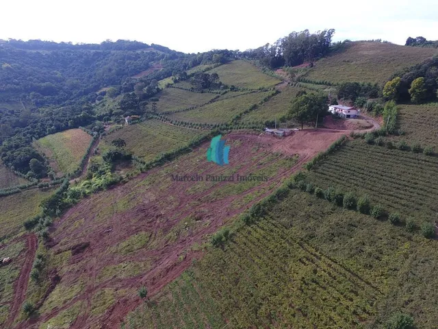 Imagem: Área À Venda no Bairro Linha Pederneira