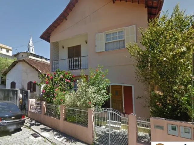 Imagem 3: Casa em leilão à venda em Petrópolis - RJ