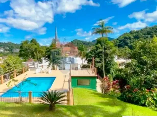 Imagem 9: Apartamento em leilão à venda no Centro de Petrópolis - RJ