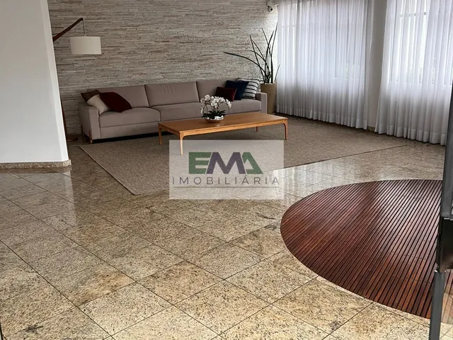 Imagem: O apartamento possui 3 Dormitórios, 1 Suíte, 3 Banheiros,