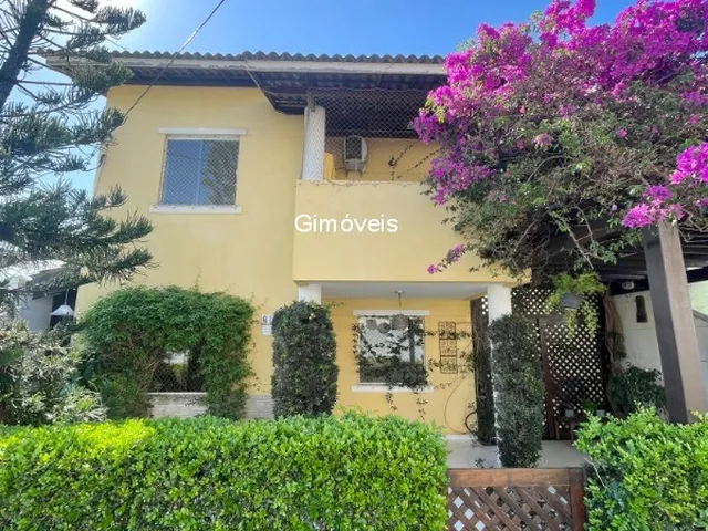 Imagem: CASA RESIDENCIAL em LAURO DE FREITAS - BA