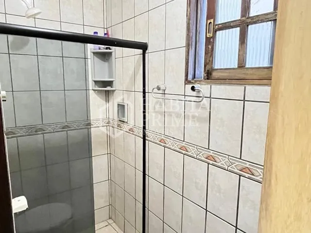 Imagem 13: Casa/Comércio À Venda na Av. Manoel de Abreu, Caiuca - 3 Quartos, Suíte, Quintal e Garagem em Localização Estratégica