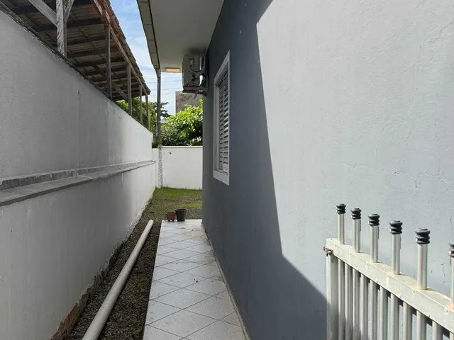 Imagem 10: Casa À Venda no Bairro da Praia Grande - São Francisco do Sul/Sc