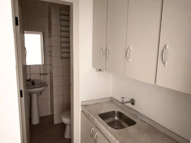 Imagem 2: Oportunidade imperdível: Sala comercial à venda no Centro de Joinville-SC, 1 sala, 1
