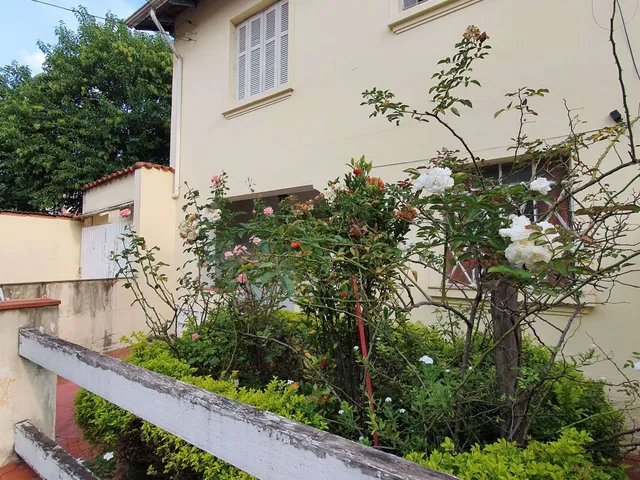 Imagem 12: Casa para alugar em São Paulo, Santana, com 2 quartos, 100m²