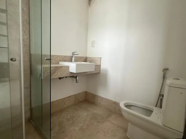 Imagem 3: Apartamento para Venda em Salvador, Ondina, 4 dormitórios, 4 suítes, 6 banheiros, 4