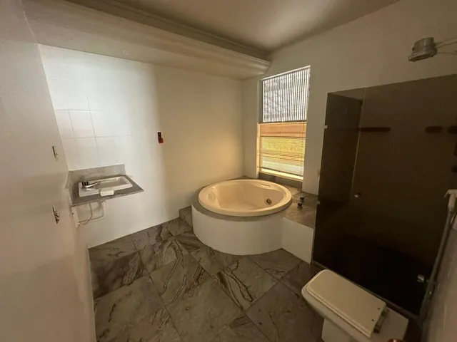 Imagem 2: Casa em Condomínio para Venda em Salvador, Jaguaribe, 5 dormitórios, 3 suítes, 6