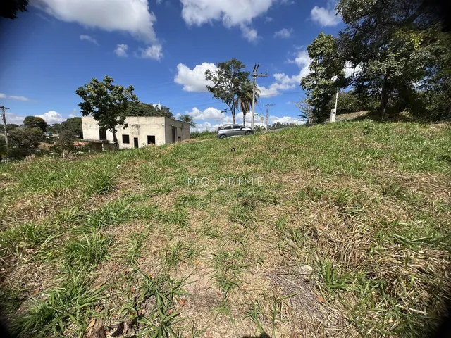 Imagem 2: Terreno Fundo para Um Lago no Condomínio Solar das Palmeiras