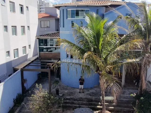 Imagem: Casa no Bairro Europa - 4 Quartos, Suíte