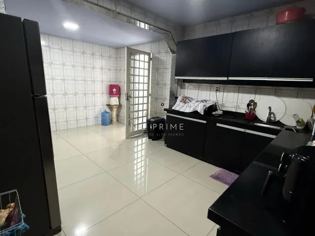 Imagem 8: Casa no Bairro Europa - 4 Quartos, Suíte com Closet, 3 Pavimentos