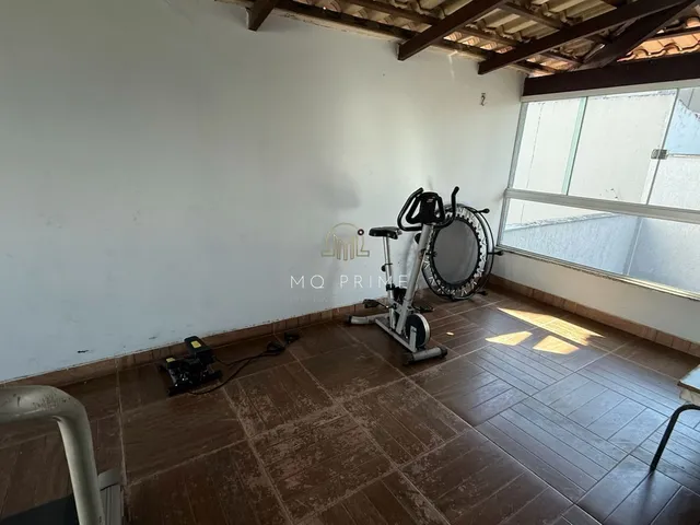 Imagem 13: Casa no Bairro Europa - 4 Quartos, Suíte com Closet, 3 Pavimentos