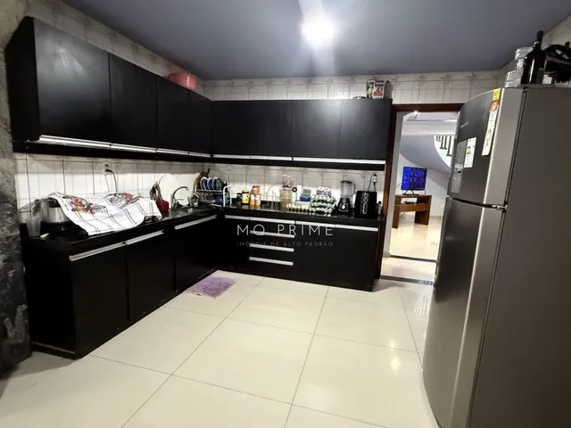 Imagem 16: Casa no Bairro Europa - 4 Quartos, Suíte com Closet, 3 Pavimentos