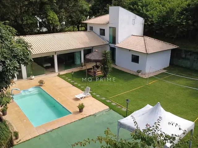 Imagem: Casa de 4 Quartos no Condominio Solar das