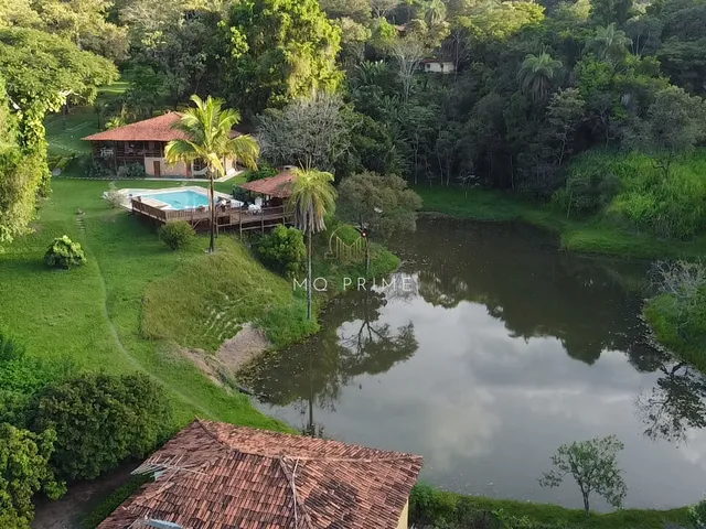 Imagem 3: Casa Alto Padrão no Condomínio Ipê Amarelo