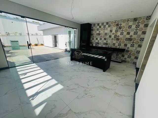 Imagem 5: Casa Moderna com Piscina no Condomínio Clube dos 200