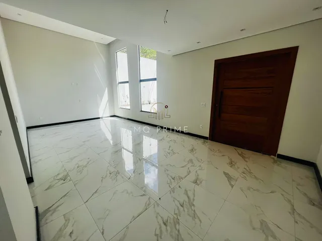 Imagem 15: Casa Moderna com Piscina no Condomínio Clube dos 200