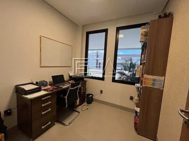 Imagem 9: CASA DE ALTO PADRÃO À VENDA