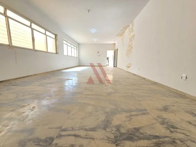 Imagem 4: Setor Central Imóvel Comercial com Excelente Localização Disponível para Locação
