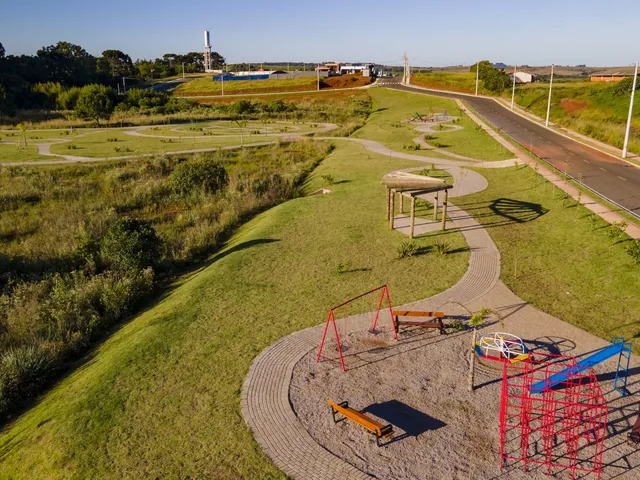 Imagem 8: Terreno plano acima do nível da rua no Alámos!! - Terreno plano acima do nível da rua