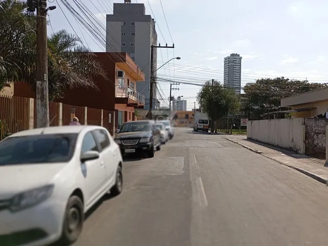 Imagem 5: Área Comercia e Mansão Histórica em Itajaí