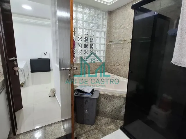 Imagem 2: Casa com 4 Suíte, hidromassagem, Piscina à venda com 337m² e 4 Vagas no Aldebaram