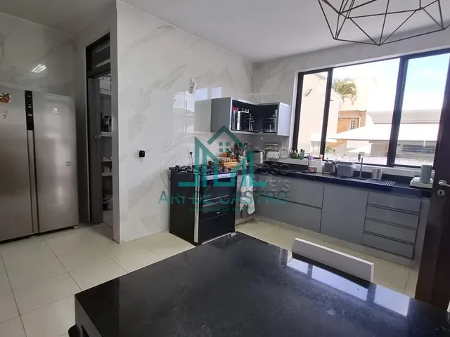 Imagem 16: Casa com 4 Suíte, hidromassagem, Piscina à venda com 337m² e 4 Vagas no Aldebaram