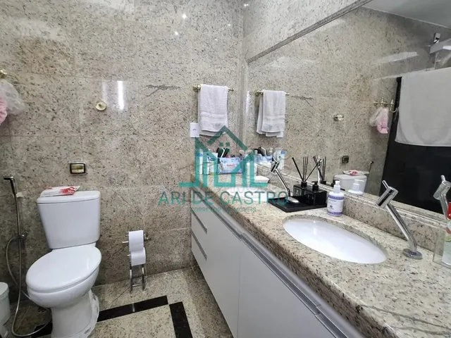 Imagem 15: Casa com 4 Suíte, hidromassagem, Piscina à venda com 337m² e 4 Vagas no Aldebaram