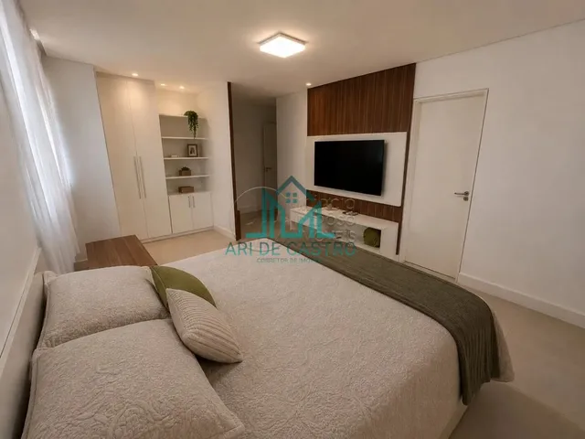 Imagem 10: Casa à Venda com 5 Suítes, 451m², Varanda Gourmet, Área Gourmet com hidromassagem, em