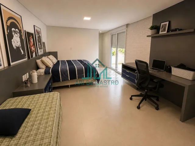 Imagem 12: Casa à Venda com 5 Suítes, 451m², Varanda Gourmet, Área Gourmet com hidromassagem, em