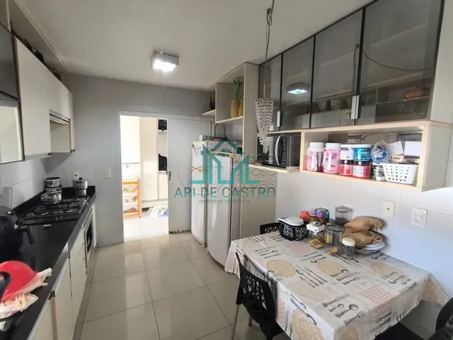 Imagem 2: Casa com 4 Quartos e Piscina com Área Gourmet com 280m² no Jardim do Horto - Maceió
