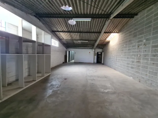 Imagem 14: Galpão para Alugar ou Vender em Sorocaba, SP - 3.000m²