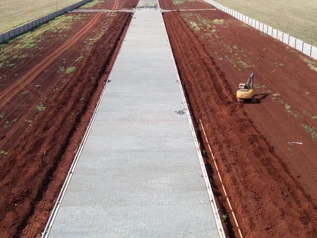 Imagem 2: Terreno em Condomínio Industrial