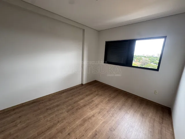 Imagem 2: Apartamento Apartamento com 3 dormitórios