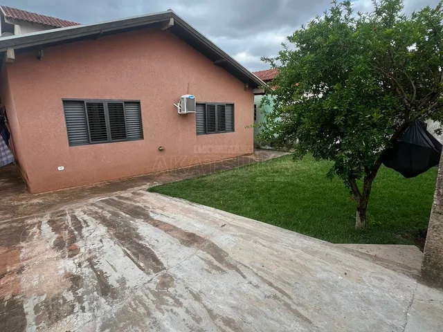 Imagem 2: Casa Casa com 4 dormitórios