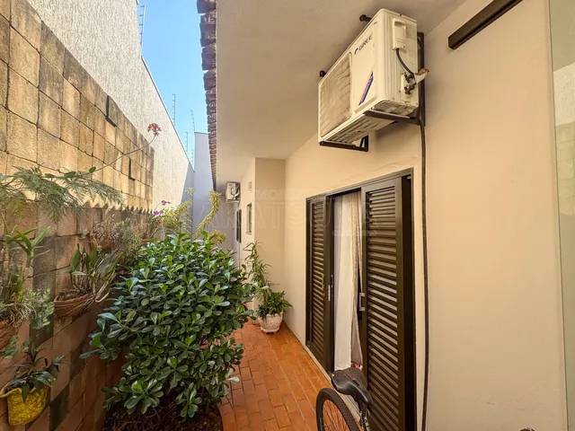 Imagem 8: Casa Alto Padrão em Jardim Tropical
