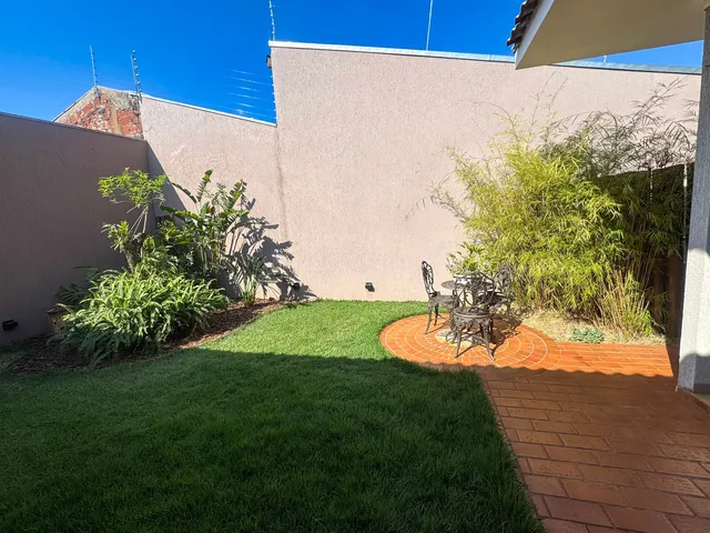 Imagem 9: Casa Alto Padrão em Jardim Tropical