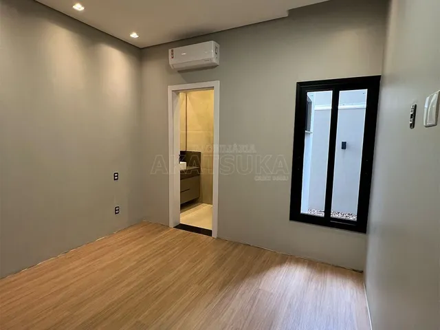 Imagem 15: Casa Alto Padrão com Piscina