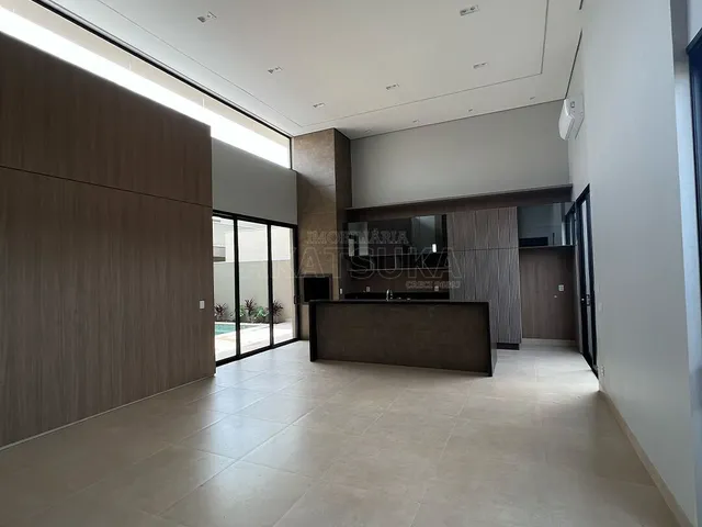 Imagem 12: Casa Alto Padrão com Piscina
