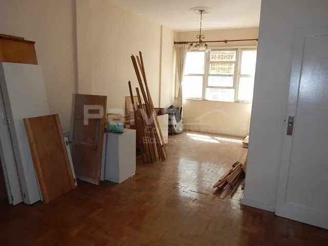 Imagem: Apartamento na Quadra da Praia de Icaraí
