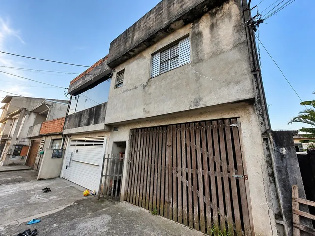 Imagem: Casa à venda em Ferraz de Vasconcelos-SP