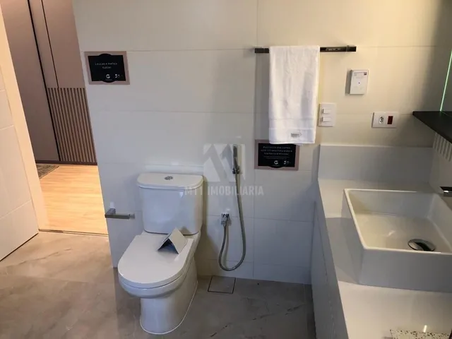 Imagem 15: Apartamento Alto Padrão no Juvevê 3 Suítes, 2 Vagas, Lavabo, Piscina, Salão de Festas e Playground- Curitiba/Pr