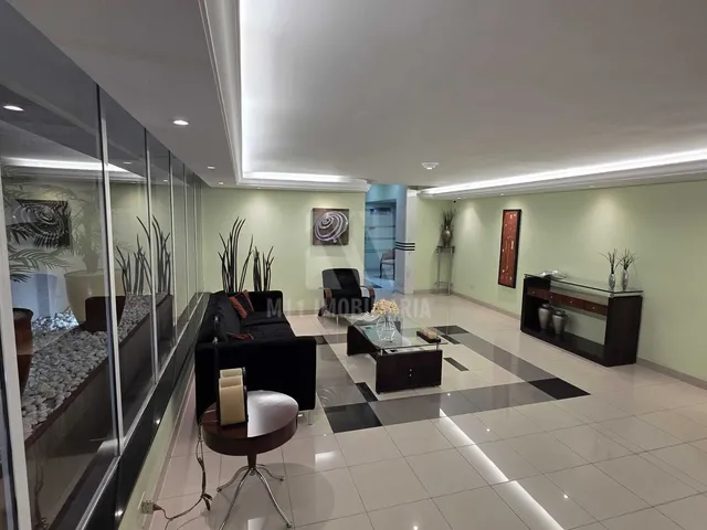 Imagem: Apartamento Padrão no Centro de Curitiba