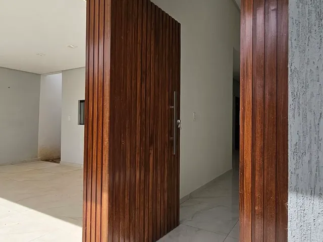 Imagem 3: Casa Térrea com Acabamento Premium e Fachada Moderna - Bairro São José, Crato/Ce