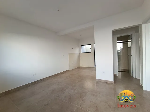 Imagem 3: Casa em Condomínio À Venda em Matinhos/Pr - Balneário Saint Etienne - Excelente Padrão de Construção e Acabamento