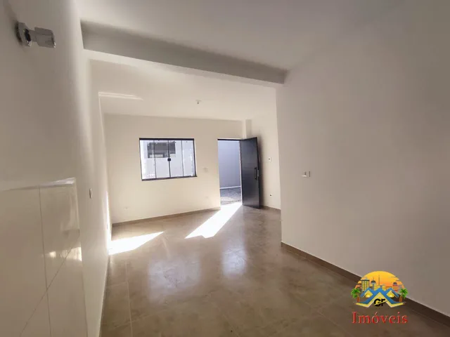 Imagem 2: Casa em Condomínio À Venda em Matinhos/Pr - Balneário Saint Etienne - Excelente Padrão de Construção e Acabamento