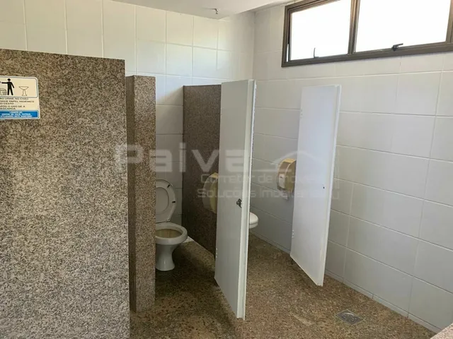 Imagem 16: Prédio Comercial 500M² com 20 Vagas para Estacionamento e Vista para a Baía de Guanabara