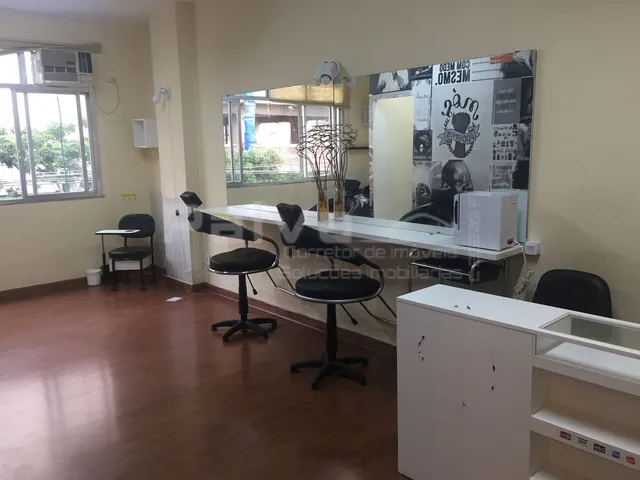 Imagem 15: Salão 40M², Prédio Sem Elevador, Frente para Rua, Alta Visibilidade